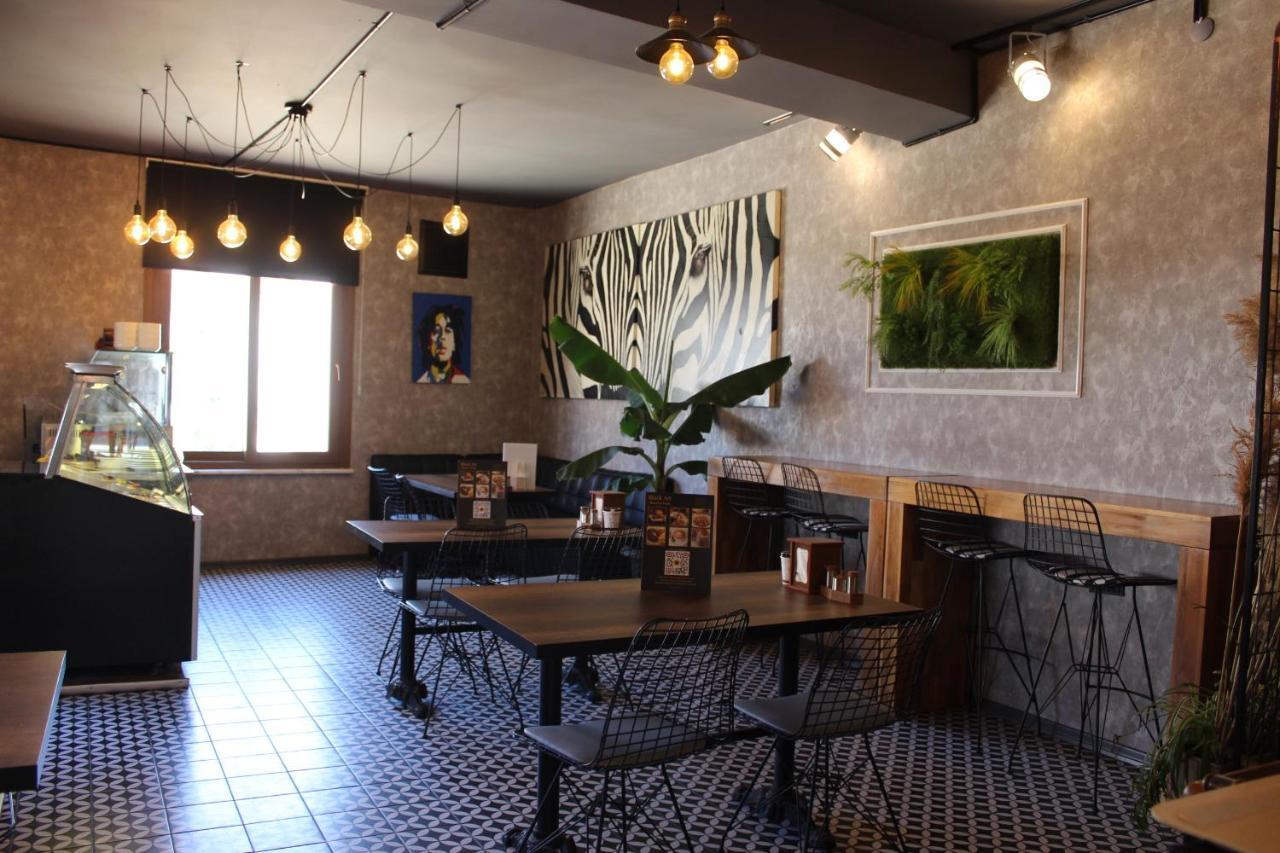 Black Art Otel Istanbul Ngoại thất bức ảnh