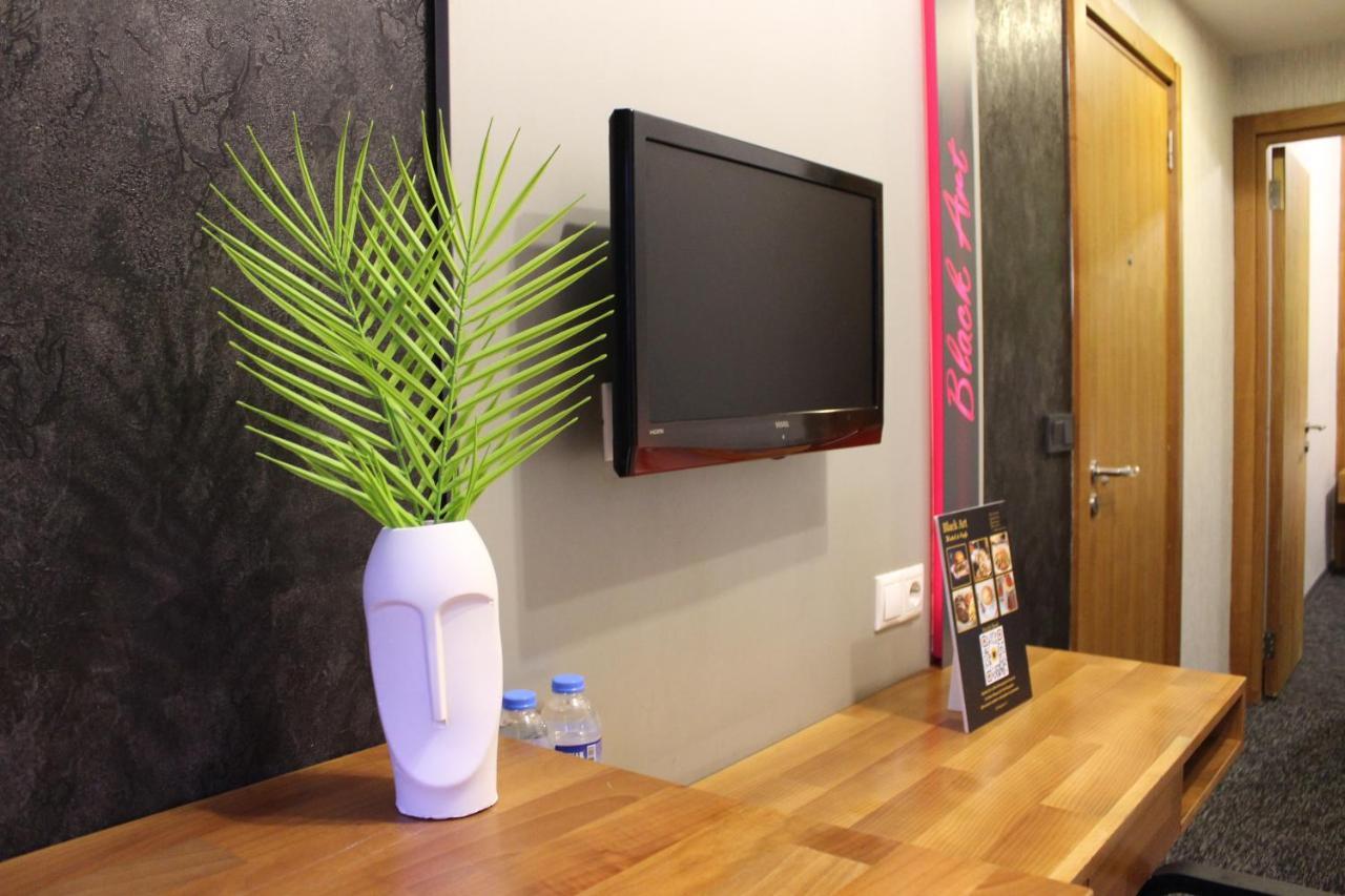 Black Art Otel Istanbul Ngoại thất bức ảnh