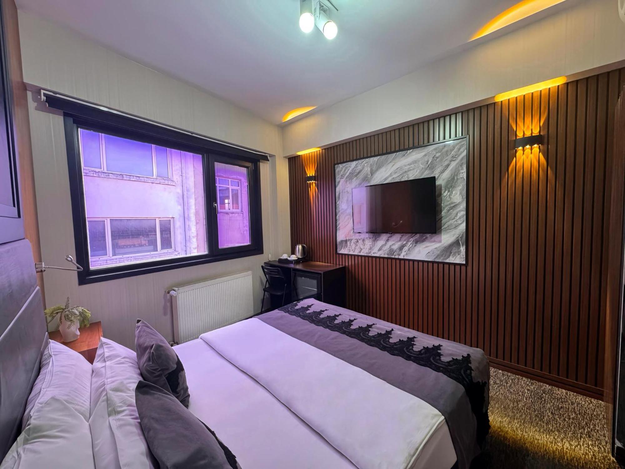 Black Art Otel Istanbul Ngoại thất bức ảnh