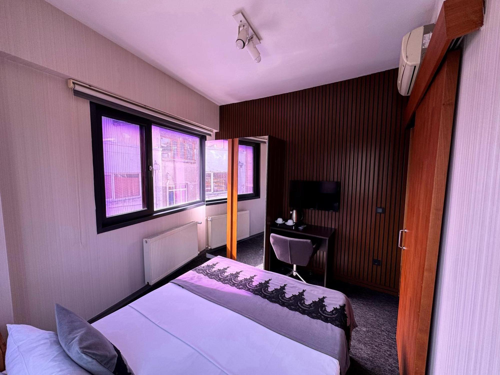 Black Art Otel Istanbul Ngoại thất bức ảnh