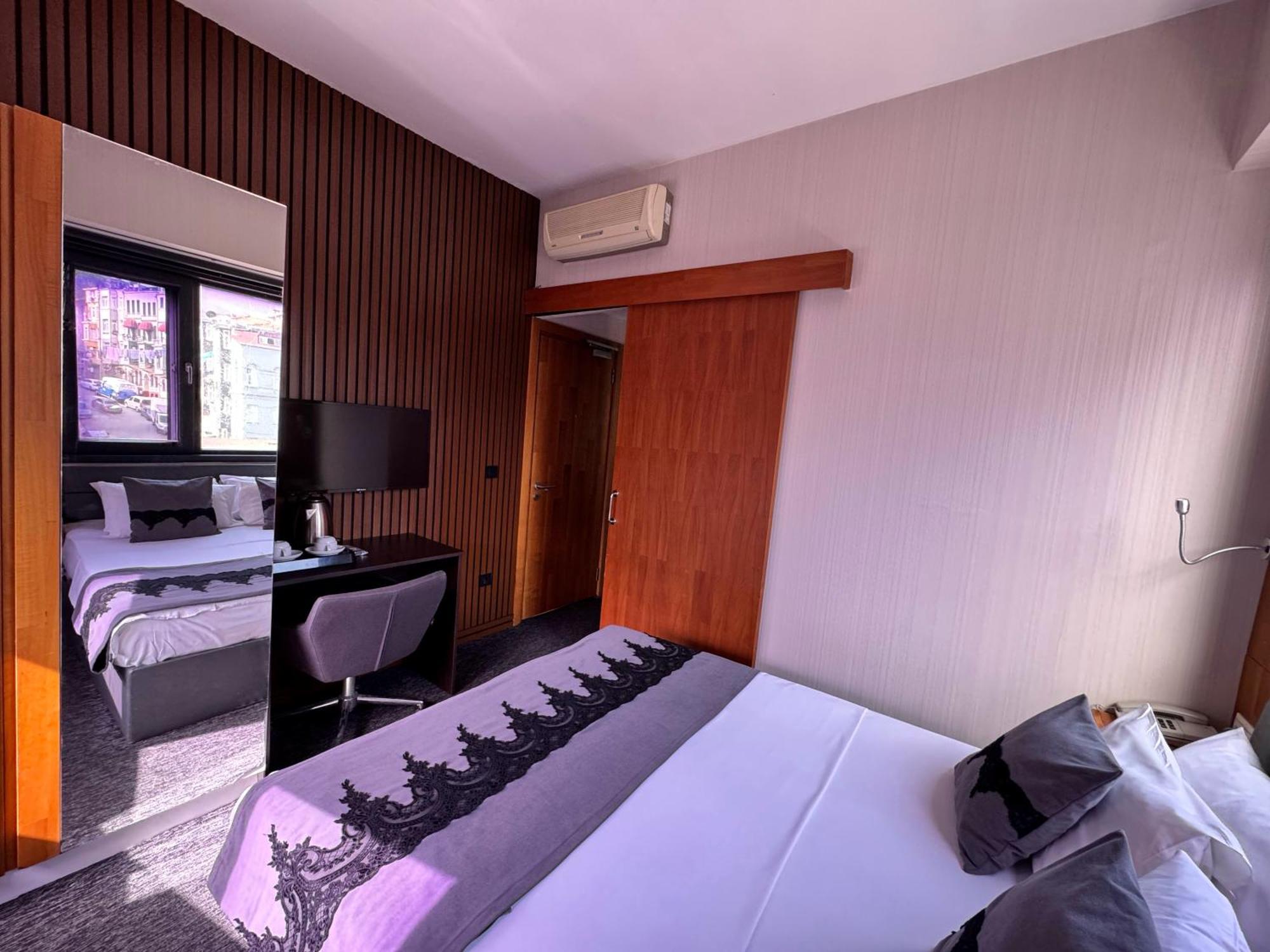 Black Art Otel Istanbul Ngoại thất bức ảnh